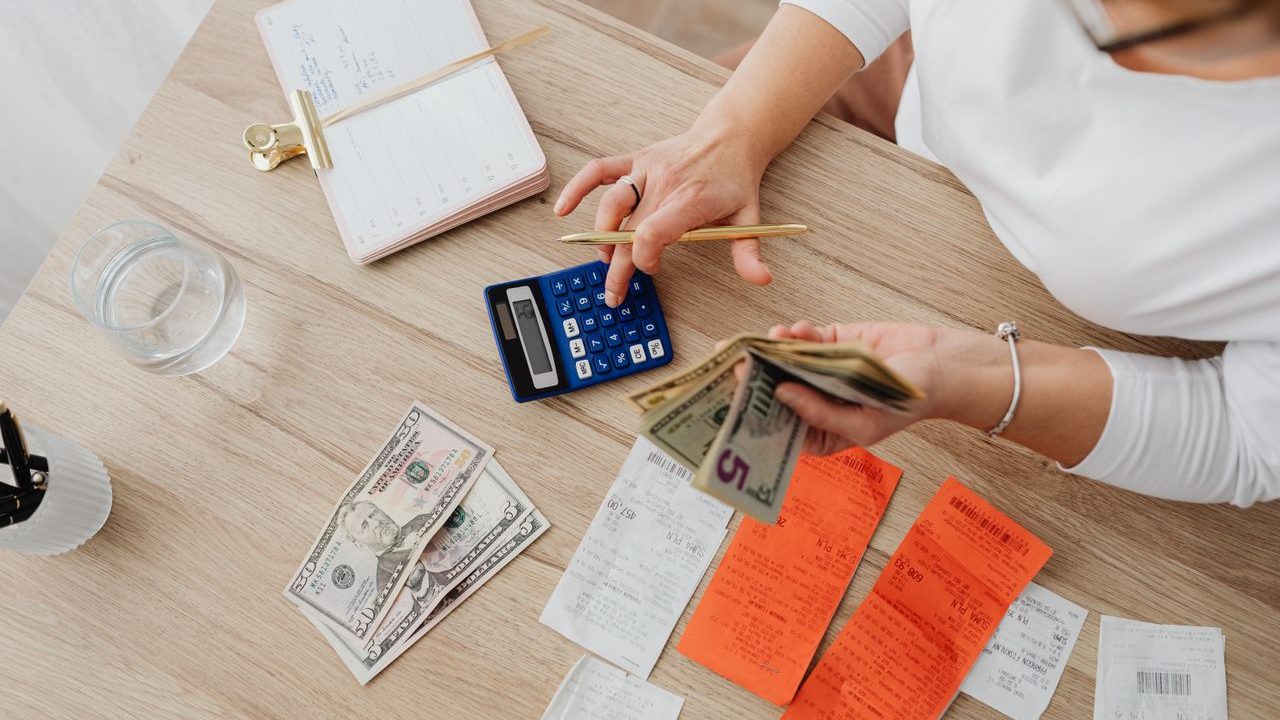 5 Smart Ways Wealthy Families Reduce Lifetime Tax Exposure